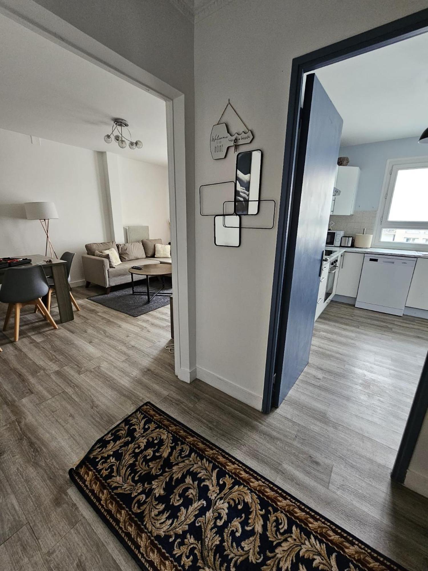 Charmant Pied-A-Terre Entre Paris Et Disneyland - Rer A Et E Apartment Villiers-sur-Marne Exterior photo